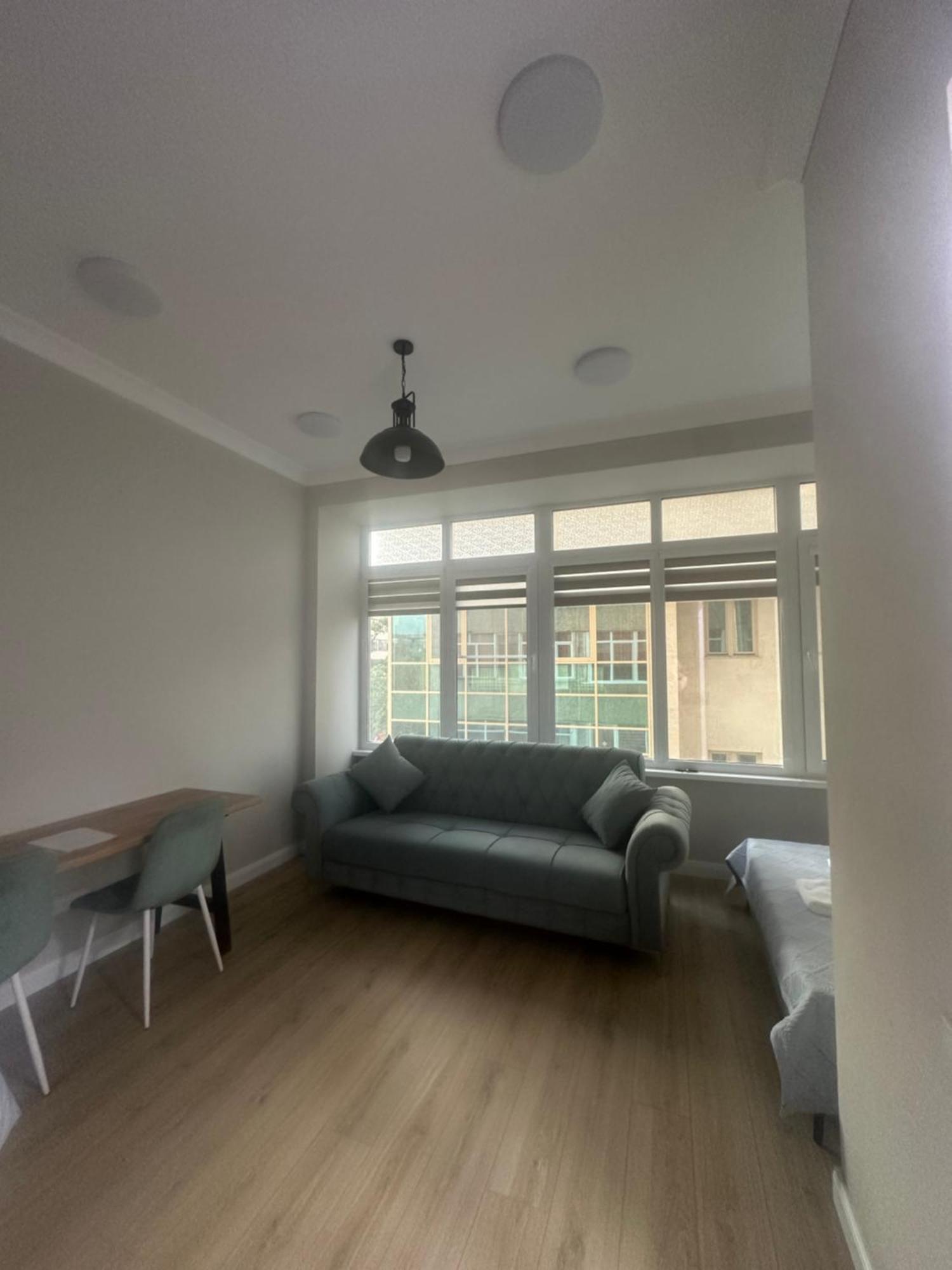 Comfortable Apartment In Central Of Alma-Ata Buitenkant foto